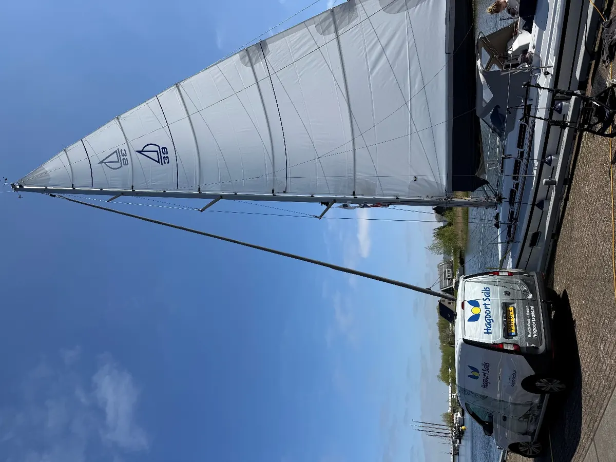 Optuigen van een boot door Hagoort Sails